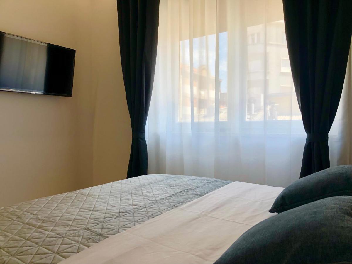 Hedone City Luxury Apartments With Free Parking プーラ エクステリア 写真