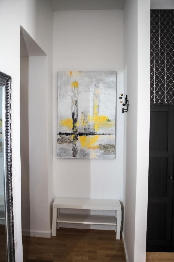 Hedone City Luxury Apartments With Free Parking プーラ エクステリア 写真